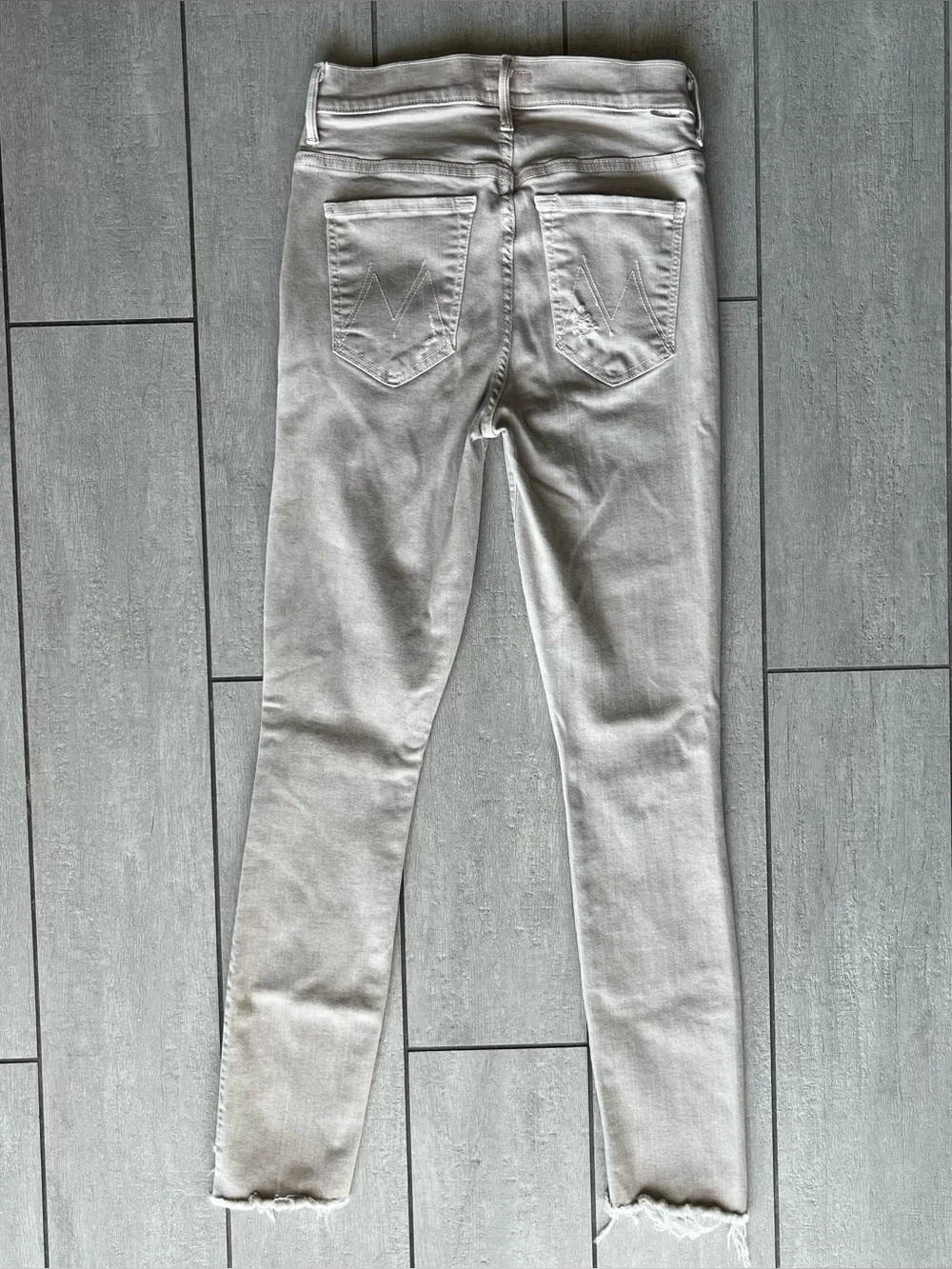MOTHER Denim Jean Stunner Zip Ankle Step Fray 25 Sexy Just Walked Into Town Sand